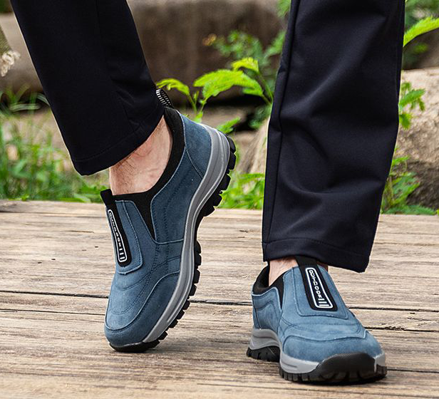 🔥 50% de descuento - ¡No te lo pierdas! 🦶Zapatos de Exterior ASSNAS para Hombre | Soporte de Arco Avanzado, Gamuza Antideslizante y Confort Total