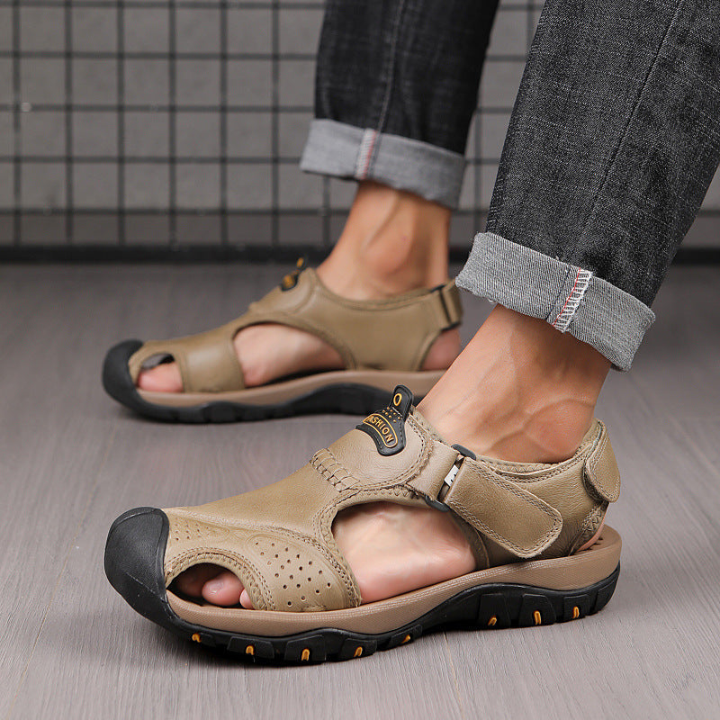 Sandalias con protección para los dedos: con soporte para el arco plantar, que alivia el dolor; ligeras y con amortiguación.